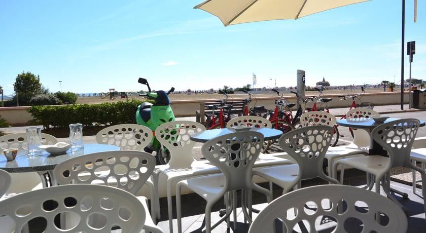 Hotel Antoniana Caorle Dış mekan fotoğraf